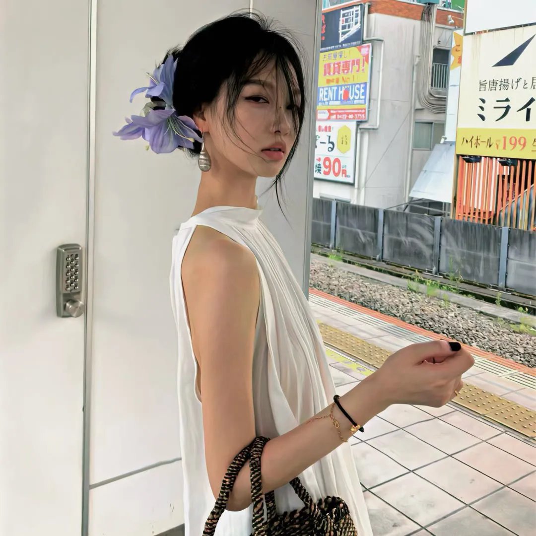 路边捡个老公有亿点强